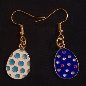 NWOT handmade Easter Egg earrings Holiday